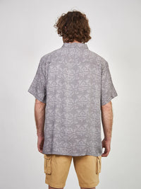 Camisa Print Toke Gris